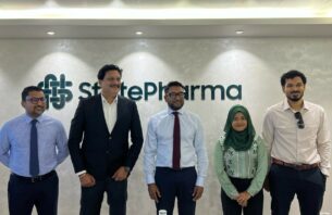 ސްޓޭޓްފާމާއިން ސީރަމް އިންސްޓިޓިއުޓް އޮފް އިންޑިއާ އެކު މަޝްވަރާ ބައްދަލުވުމެއް ބާއްވައިފި thumbnail image