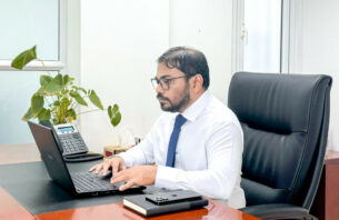 ޕެންޝަން އޮފީހުގެ ސީއީއޯ އަކަށް ޔަޒްމީދު އައްޔަންކޮށްފި thumbnail image
