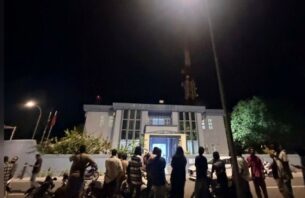 16 އަހަރުގެ އަންހެން ކުއްޖަކަށް ޖިންސީ ގޯނާކުރި މީހަކު ހައްޔަރުކޮށްފި thumbnail image