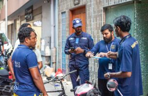 ގަވައިދާ ހިލާފަށް އުޅެމުންދިޔަ 13 ބިދޭސީއަކު އަތުލައިގެންފި thumbnail image
