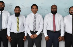 އަދާލަތު ޕާޓީން އިކޮނޮމިކް މިނިސްޓަރު ސައީދުއާ ބައްދަލުކޮށްފި  thumbnail image