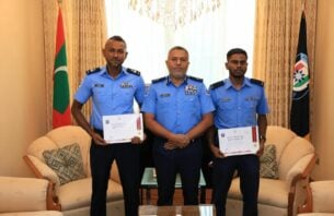 ފުރާނަ ސަލާމަތްކުރުމުގެ ރަން މެޑަލް ތިން ފުލުހަކަށް އަރުވައިފި thumbnail image