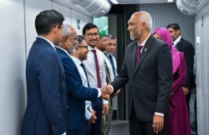 ރައީސުލްޖުމްހޫރިއްޔާ ފުރަމާނަ ދަތުރުފުޅެއްގައި ޕާކިސްތާނަށް ފުރާވަޑައިގެންފި thumbnail image