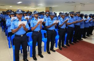 ފުލުހުންގެ ހިދުމަތާ އަލަށް ގުޅުނު 133 ފުލުހުން ހުވާކޮށްފި thumbnail image