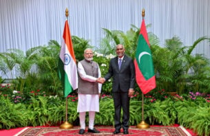 އިންޑިއާއިން ރާއްޖެއަށް ދީފައިވާ 30 ބިލިއަން ރުޕީސްގެ ކަރަންސީ ސްވަޕްގެ މުއްދަތު އިތުރުކޮށްފި thumbnail image